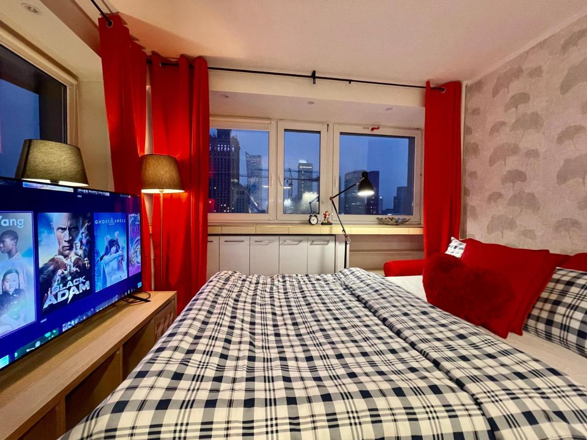 Love Metro Wifi 300Mbs 65'Tv Netflix Hbo Appletv+ Warszawa Exteriör bild